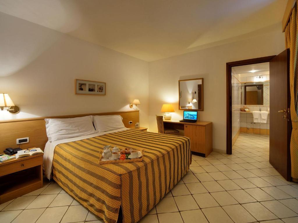 Hotel La Luna Ischia Chambre photo